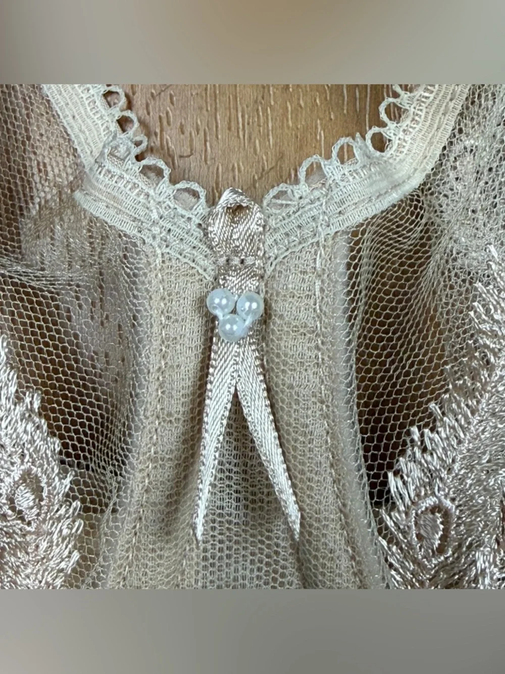 Wacoal 34D Nude Lace Mesh Underwire Bra Full Coverage NWT Comfort Fit